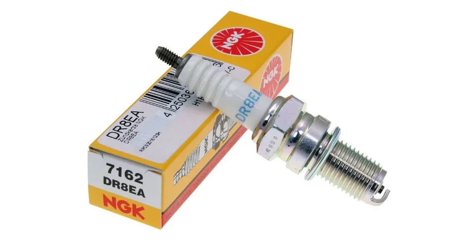 Utolsó esély Gyertya DR8EA NGK