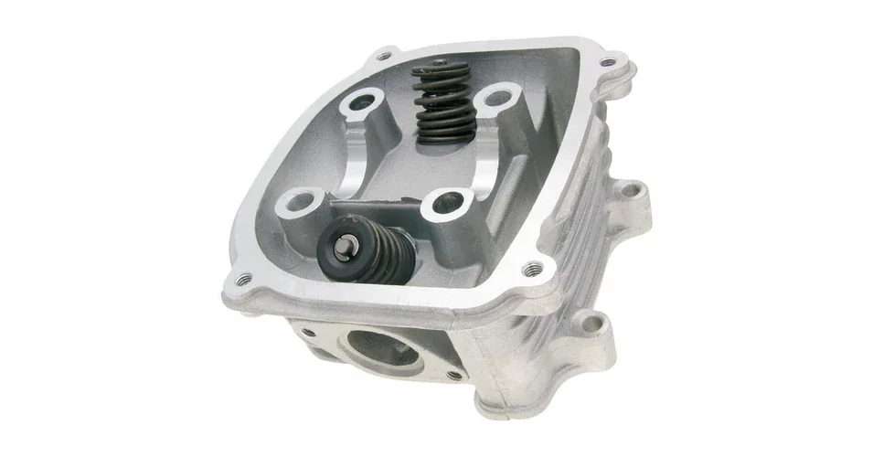 Vedd meg online Hengerfej AC GY6 4T 150cc 101-Octane